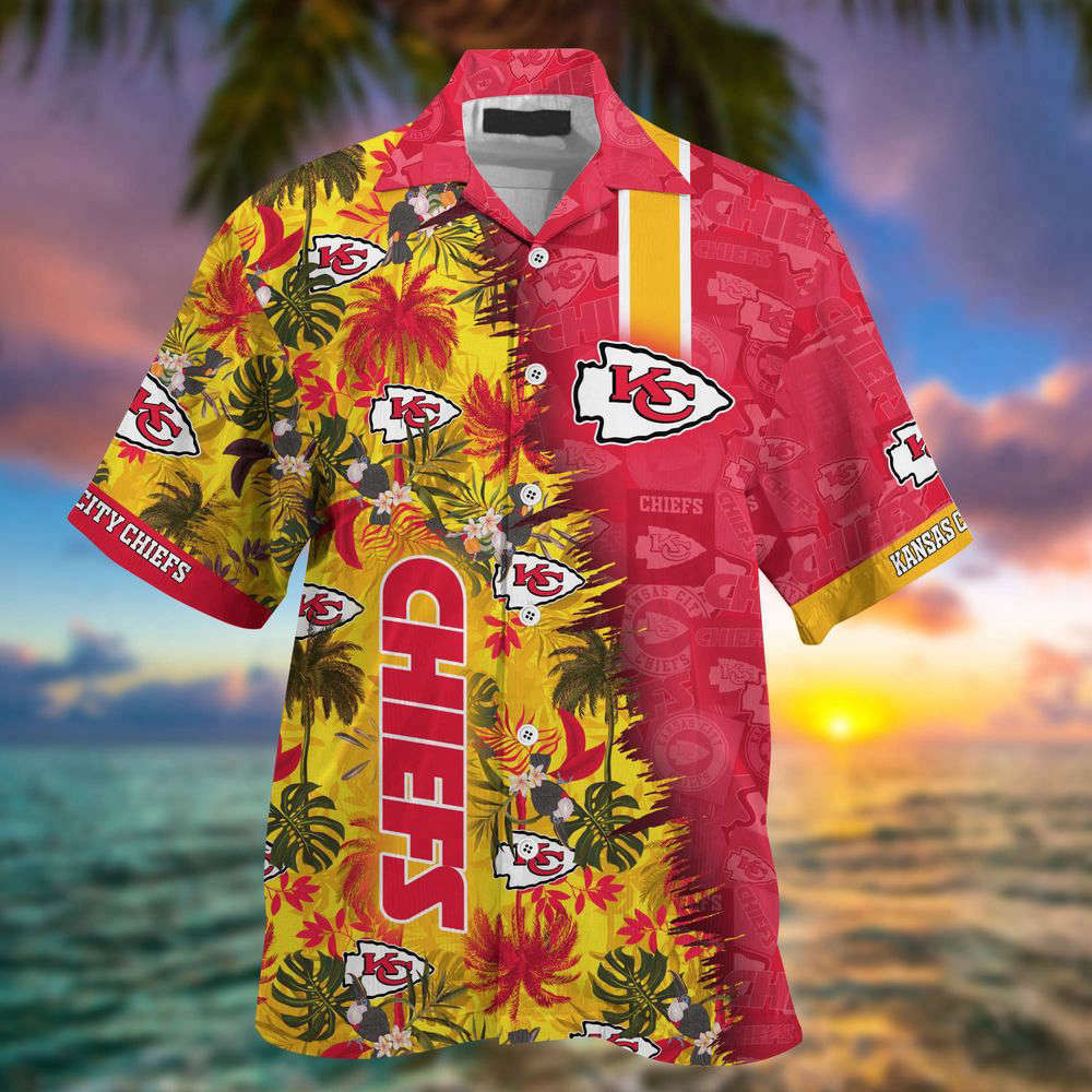Kansas City Chiefs NFL-Summer Hawaii Shirt And Shorts For Your Loved Ones HW0601